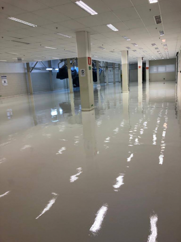 Pintura Epóxi Pintura Epóxi